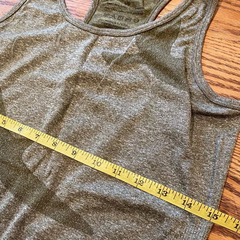 oiselle Olive Green Camouflage Racerback Tank Top - Picture 3 of 5